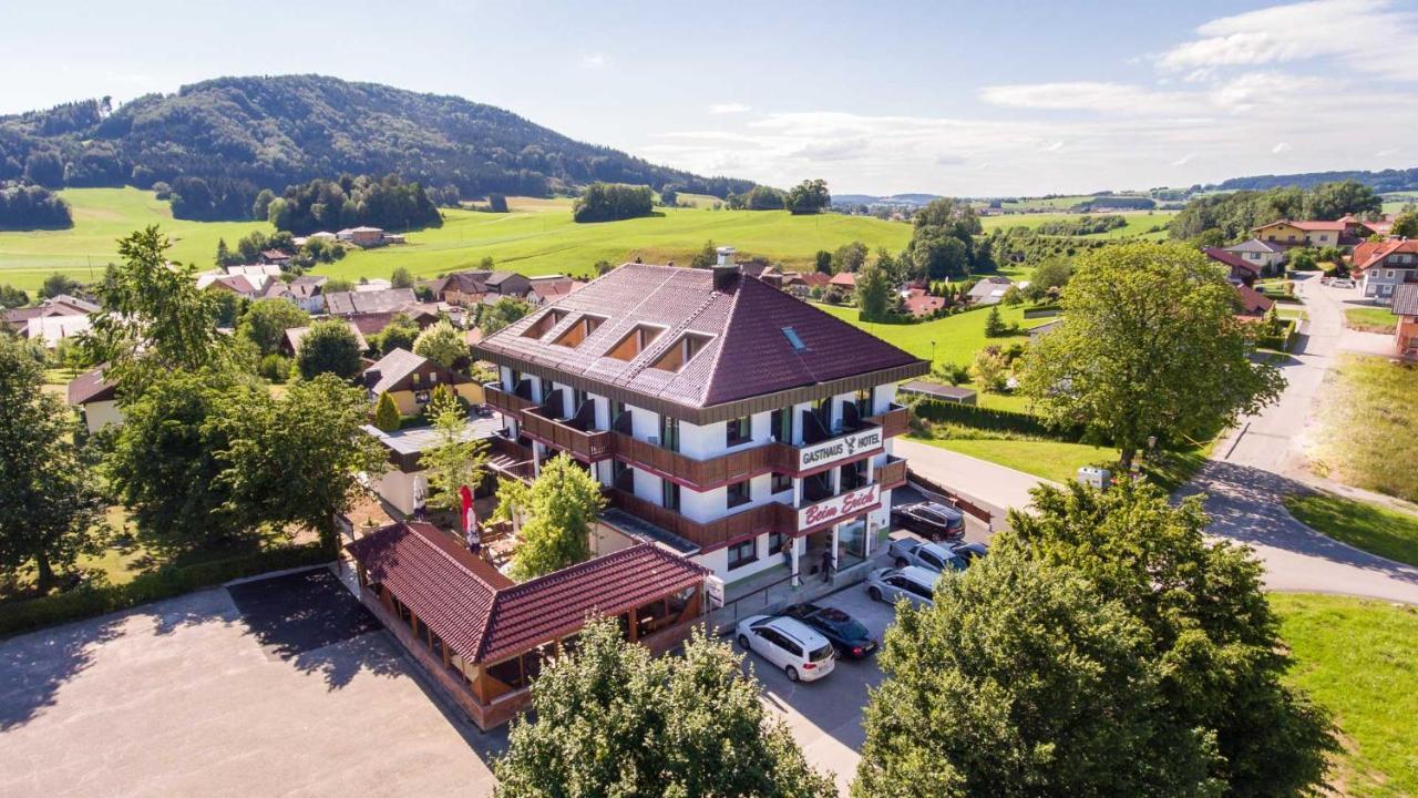 Gasthaus Hotel Beim Erich Oberhofen am Irrsee Ngoại thất bức ảnh